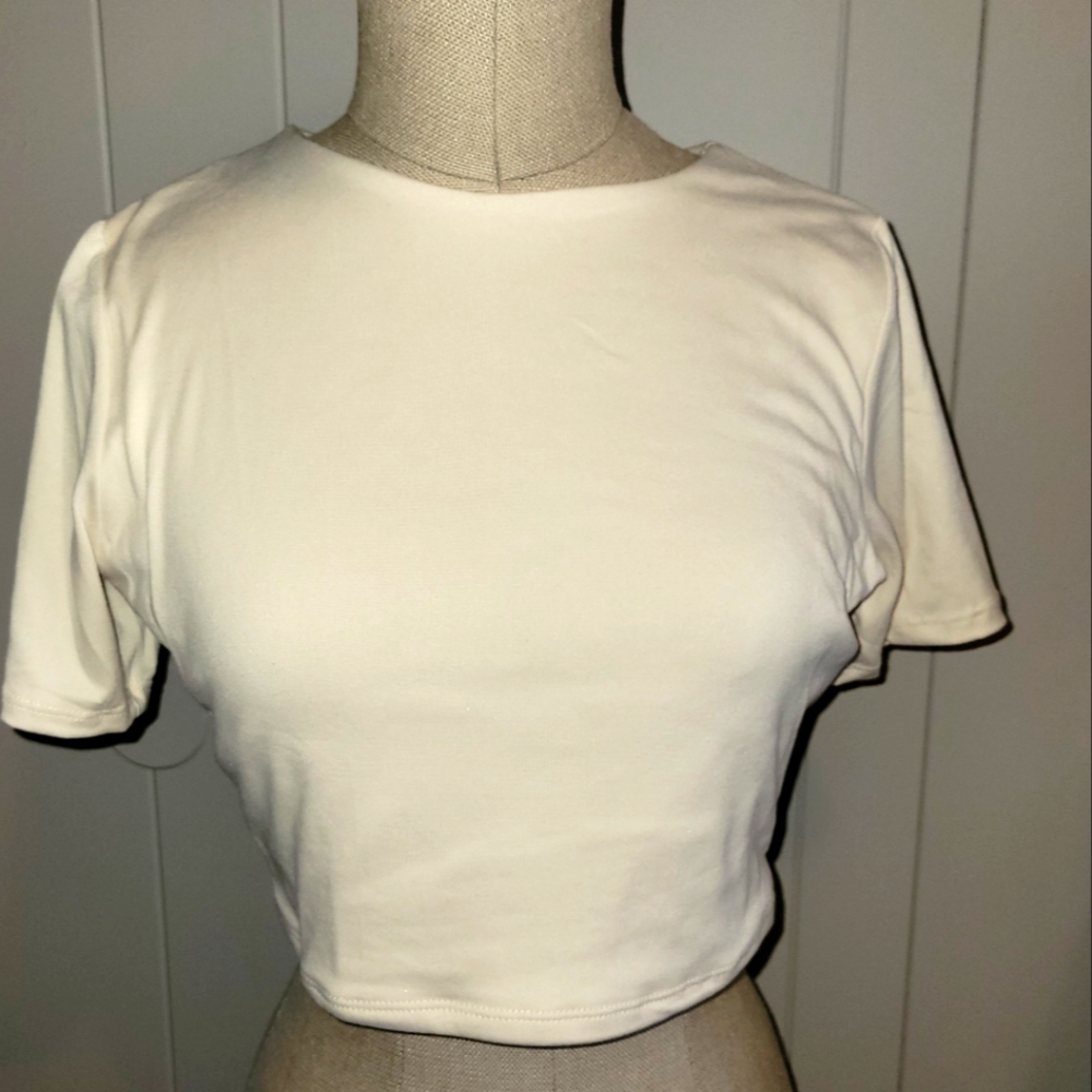 NWT Myoutfitonline Mist Crop Top